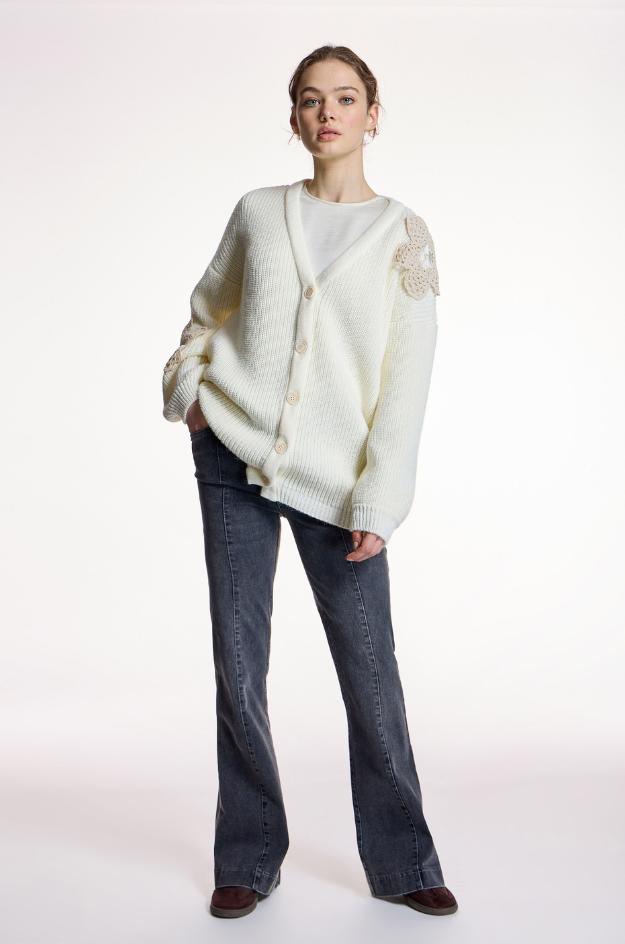Jeans acampanados gris - Alba Conde - Imagen 2