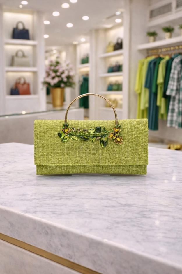 Bolso de fiesta - Pluma y Collar
