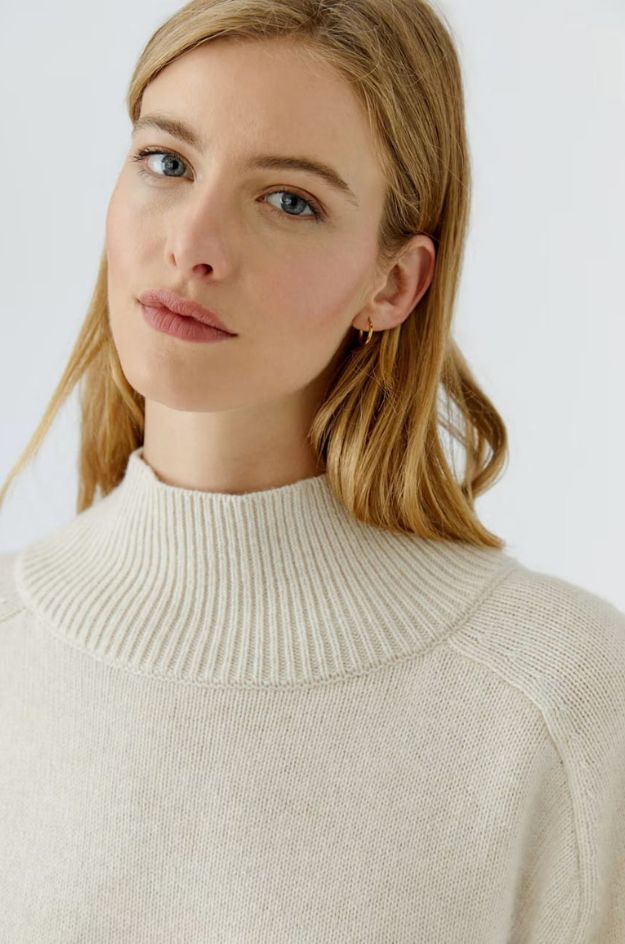 Jersey de lana off white con cuello alto y manga ranglán - OUI - Imagen 2