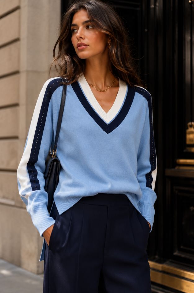 Jersey pico celeste con detalles a contraste - Scorzzo